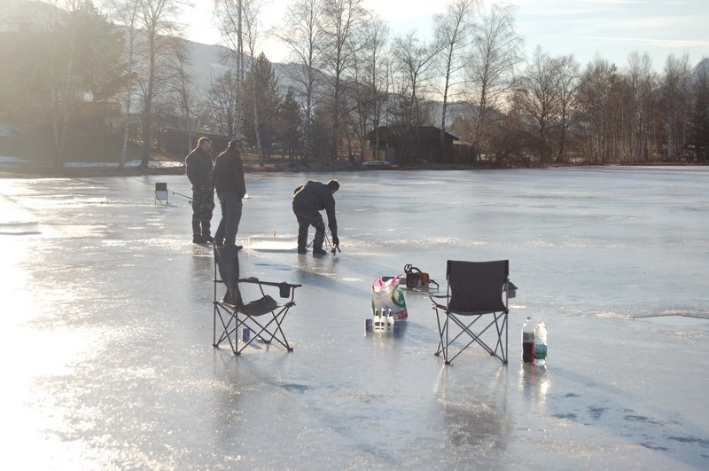 Ice fishing game online, ice fishing live